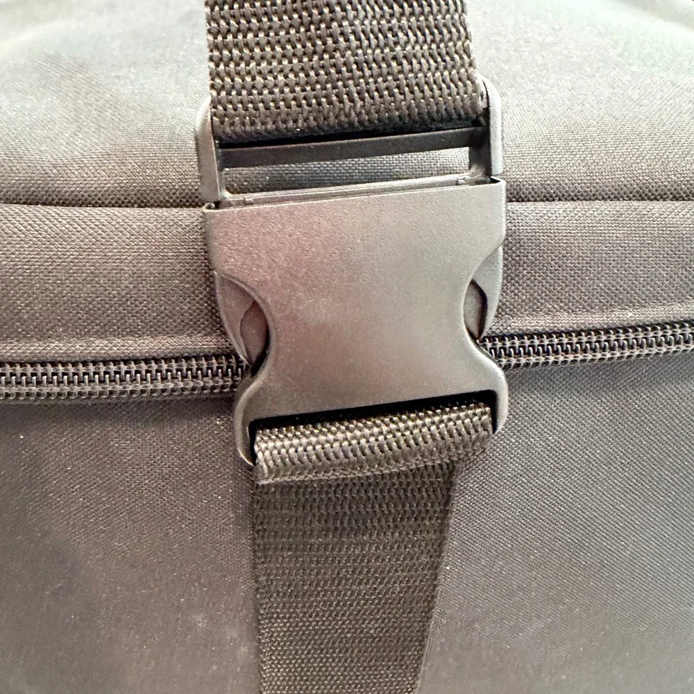 Sony‎ LCS-G1BP Soft DVCAM HDV Carry Travel Case Black Camcorder Video Production